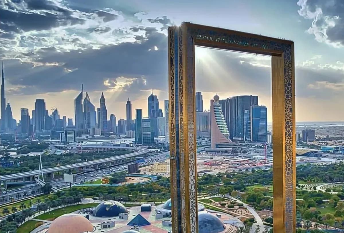 "برواز دبي" تحفة معمارية تشكل جسراً بين الماضي والحاضر