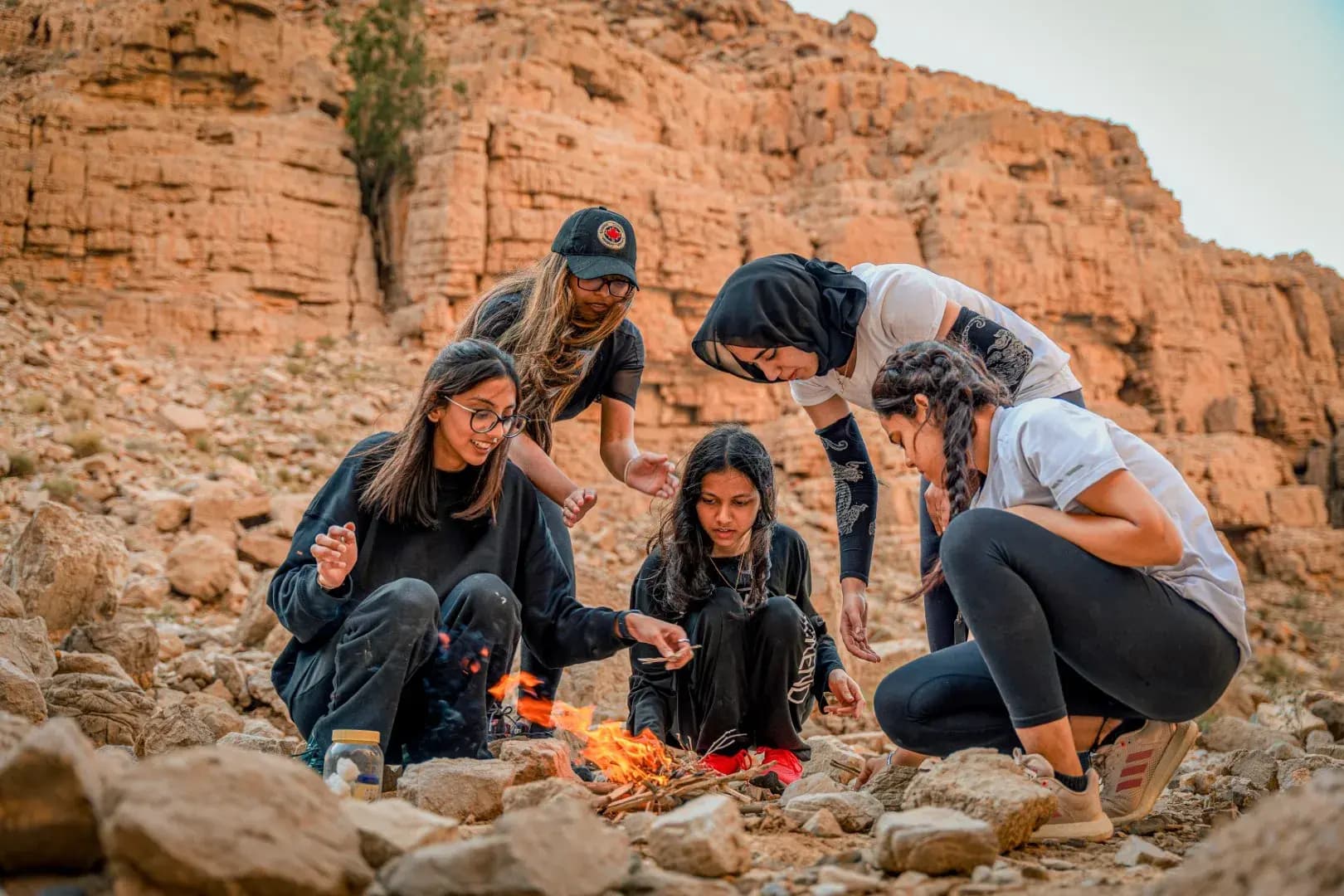 جبل جيس... مغامرة جبال الحجر في الإمارات