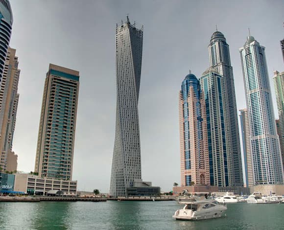 برج كيان في دبي: هندسة فريدة للبرج السكني الملتوي